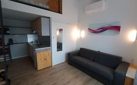 studio Indépendant et climatisé. arrivée autonome